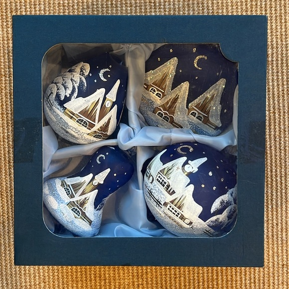 4 Hand Blown & Painted Large Glass Christmas Ornaments - Picture 16 of 16